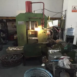 Extruder for butt weld pipe fittings-2 1 Extruder for butt weld pipe fittings 2