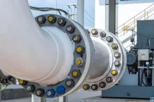 Install stainless steel flanges for onshore offshore application